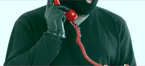 Не отвечайте на звонок - ЛОХОТРОНЩИКИ LexaTrade желают ограбить и вас